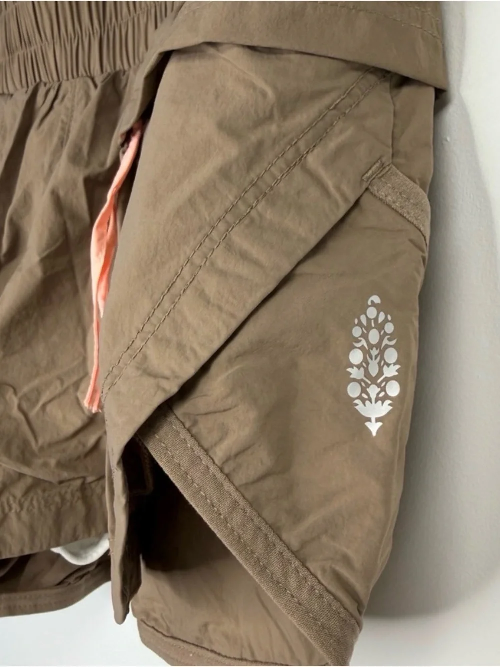 FP Movement Above And Beyond Shorts Utility Brown Sz M NWT